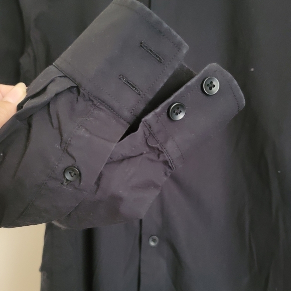 Le Chateau Black Button Down Shirt Size Small - Picture 4 of 8